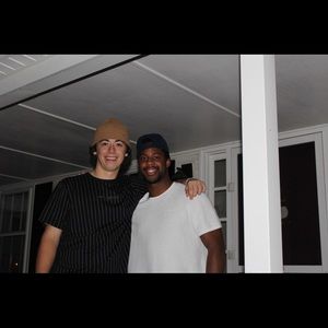 Meet your Posher, Taylor